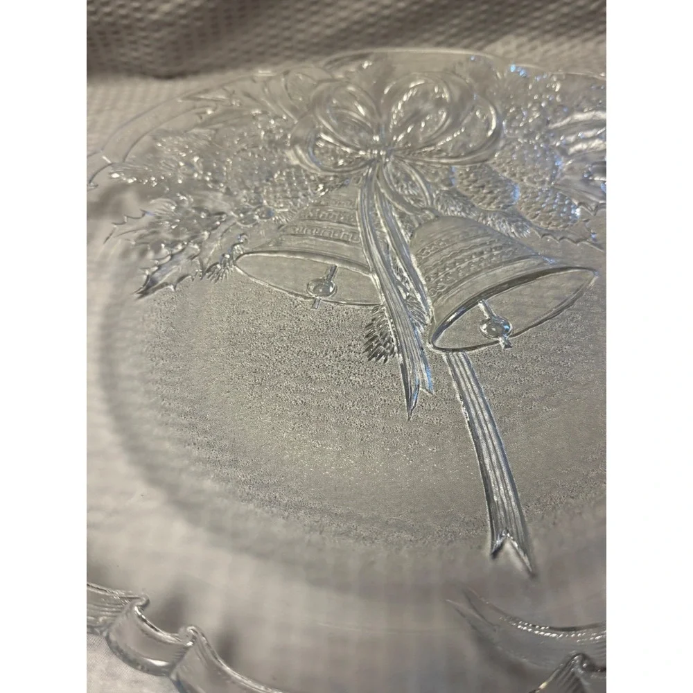 Mikasa Crystal Holiday Bells Mistletoe Scalloped Edge Hostess Platter 15